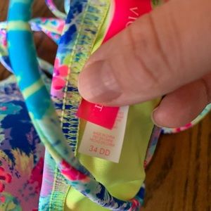 Victoria secret bikini top.